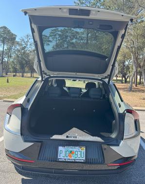 Beige 2022 Kia EV6 GT-Line