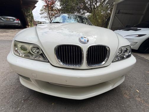 White 2001 BMW Z3 3.0i Roadster