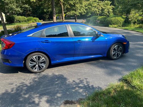 Blue 2018 Honda Civic EX-T
