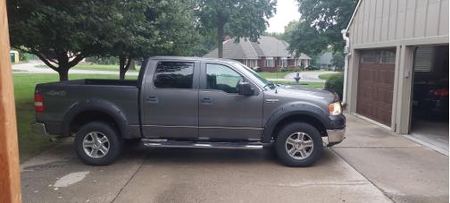 Gray 2008 Ford F-150 XLT SuperCrew