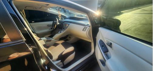 Black 2015 Toyota Prius Three