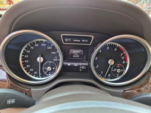 White 2013 Mercedes-Benz GL-Class GL 450 4MATIC