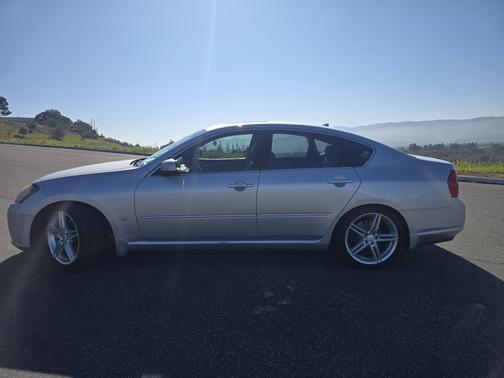 2006 INFINITI M45 Sport