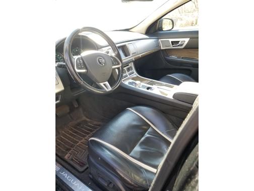 Photo 3 of 4 of 2015 Jaguar XF 5.0 Supercharged