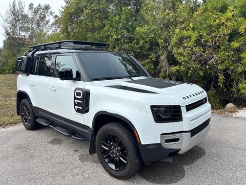 2024 Land Rover Defender 110 P300 S