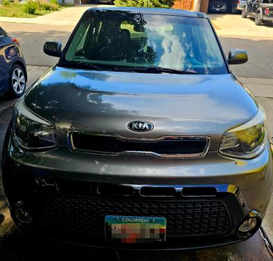 Gray 2016 Kia Soul +