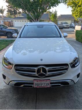 White 2022 Mercedes-Benz GLC 300 4MATIC