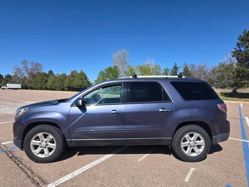 Blue 2014 GMC Acadia SLE-2