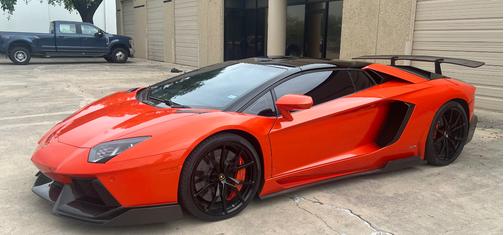 2014 Lamborghini Aventador LP700-4