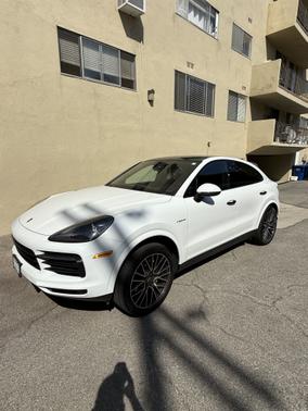 2020 Porsche Cayenne E-Hybrid AWD