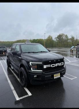 Black 2018 Ford F-150 XLT