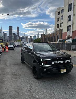 Black 2018 Ford F-150 XLT