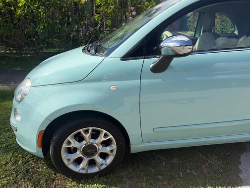 2017 FIAT 500C Lounge