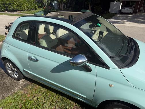 2017 FIAT 500C Lounge