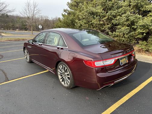 2017 Lincoln Continental Reserve