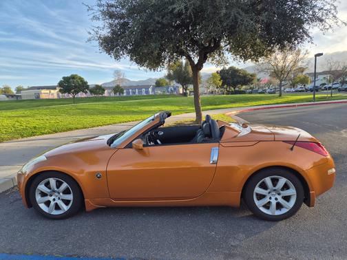 2004 Nissan 350Z Touring