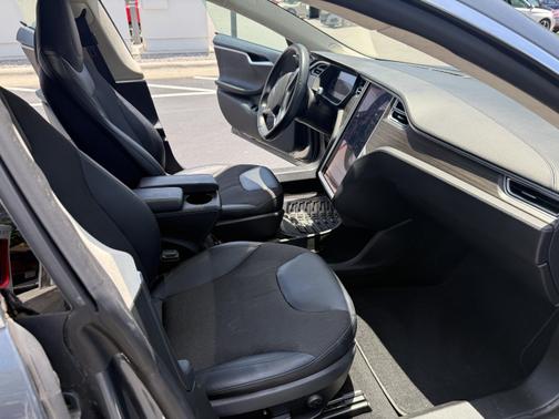 2014 Tesla Model S 85
