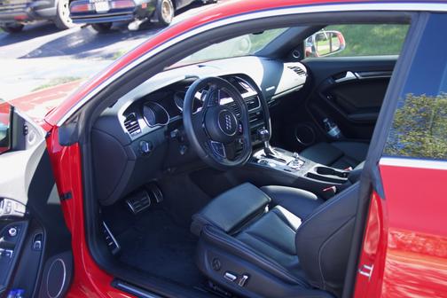 Photo 5 of 15 of 2013 Audi S5 3.0T Prestige