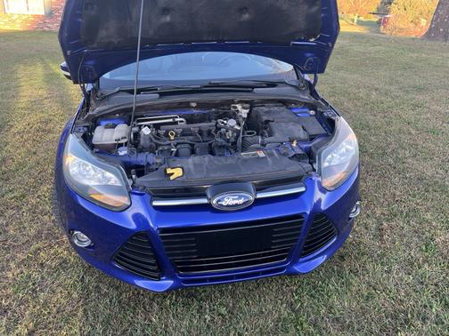 Blue 2014 Ford Focus Titanium