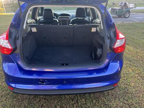 Blue 2014 Ford Focus Titanium