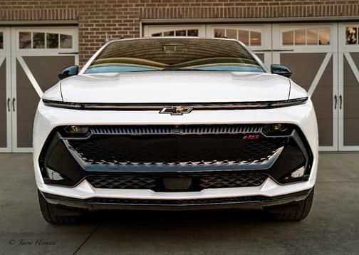 White 2025 Chevrolet Equinox EV RS