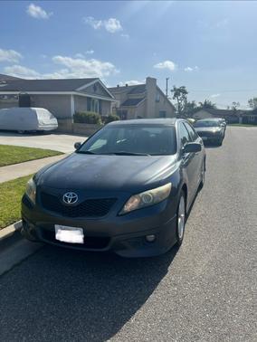 Gray 2010 Toyota Camry SE
