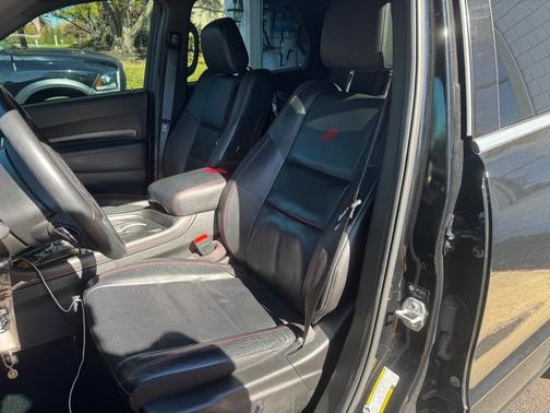 Black 2023 Dodge Durango R/T Plus