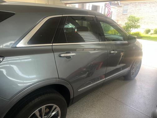 Gray 2022 Cadillac XT5 Premium Luxury