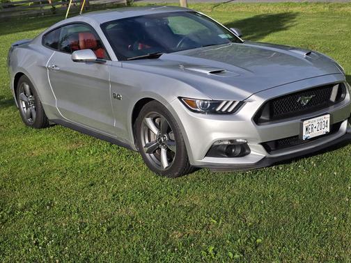 Silver 2017 Ford Mustang GT Premium