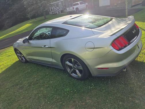 Silver 2017 Ford Mustang GT Premium