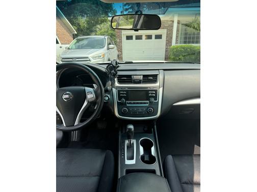 2017 Nissan Altima 2.5 SR
