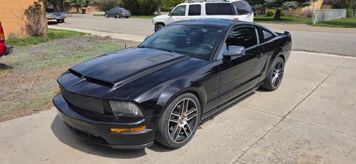 Black 2008 Ford Mustang GT Premium