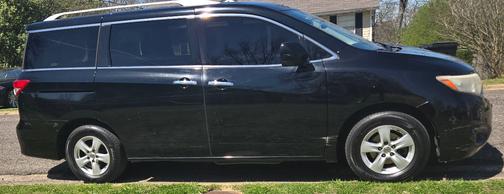 2016 Nissan Quest SV