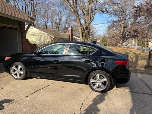 2013 Acura ILX 2.0L Technology