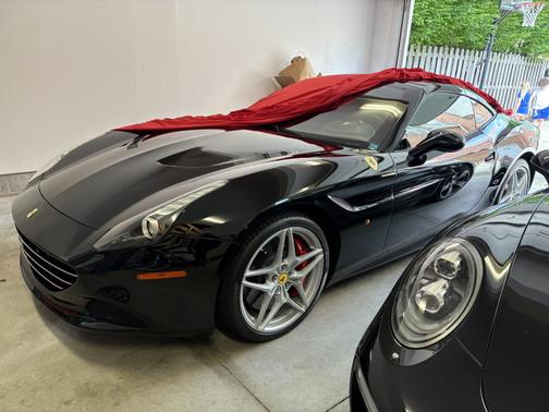 2015 Ferrari California T