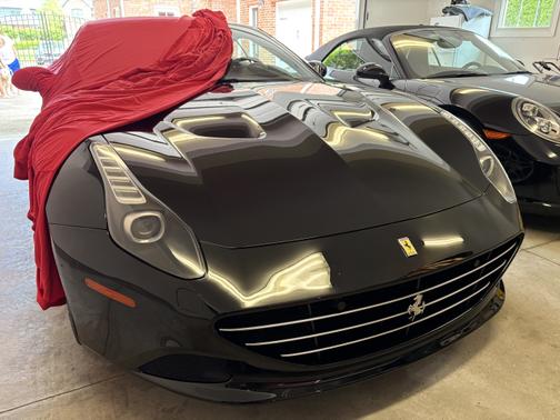 2015 Ferrari California T