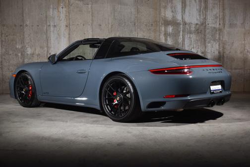 2018 Porsche 911 911 Targa 4 GTS