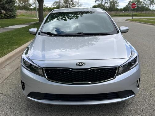 2017 Kia Forte5 LX
