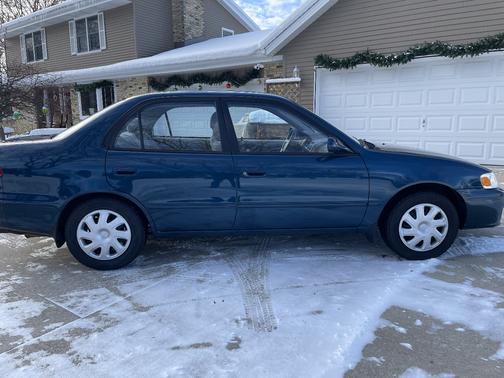 2002 Toyota Corolla LE