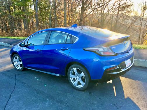2017 Chevrolet Volt LT