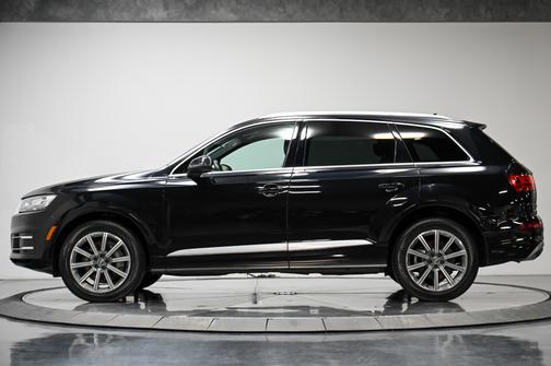 2019 Audi Q7 55 Premium Plus