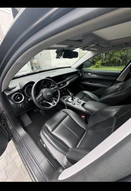 2020 Alfa Romeo Stelvio Base