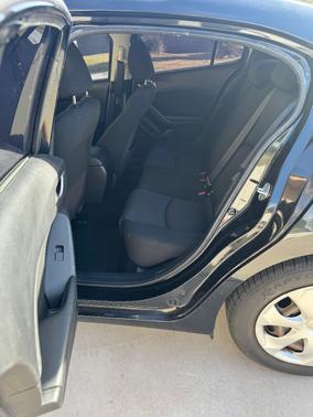 2015 Mazda Mazda3 i Sport