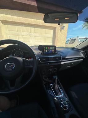 2015 Mazda Mazda3 i Sport