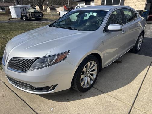 2015 Lincoln MKS Base