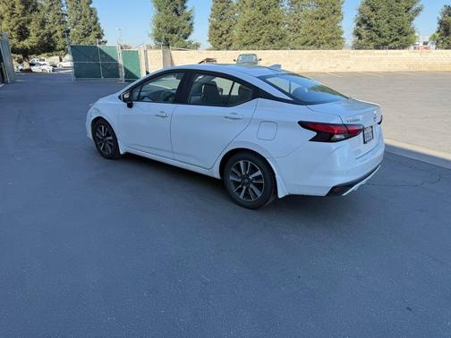 Gray 2022 Nissan Versa SV