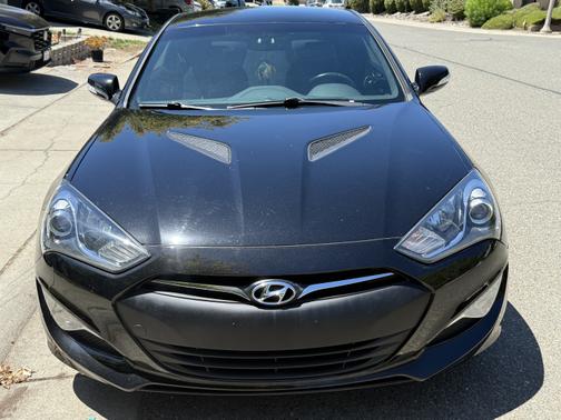 2016 Hyundai Genesis Coupe 3.8 Base