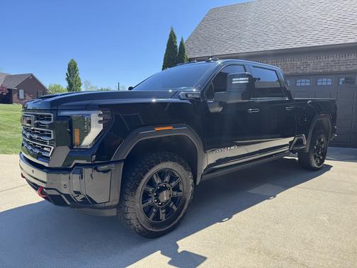 Black 2025 GMC Sierra 2500 AT4