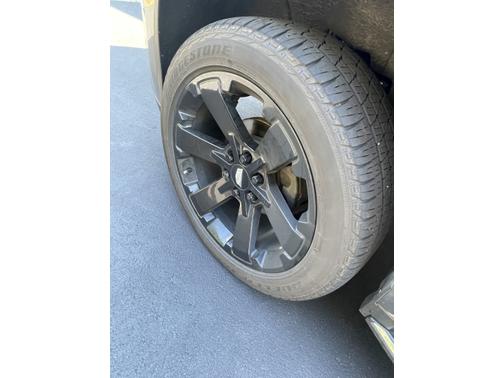 Photo 5 of 10 of 2020 Cadillac Escalade ESV Premium Luxury