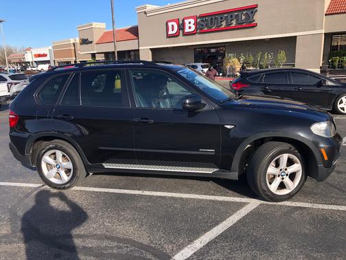 Black 2010 BMW X5 xDrive30i